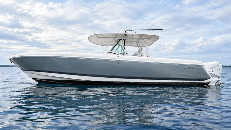 2022 Intrepid 475 Panacea