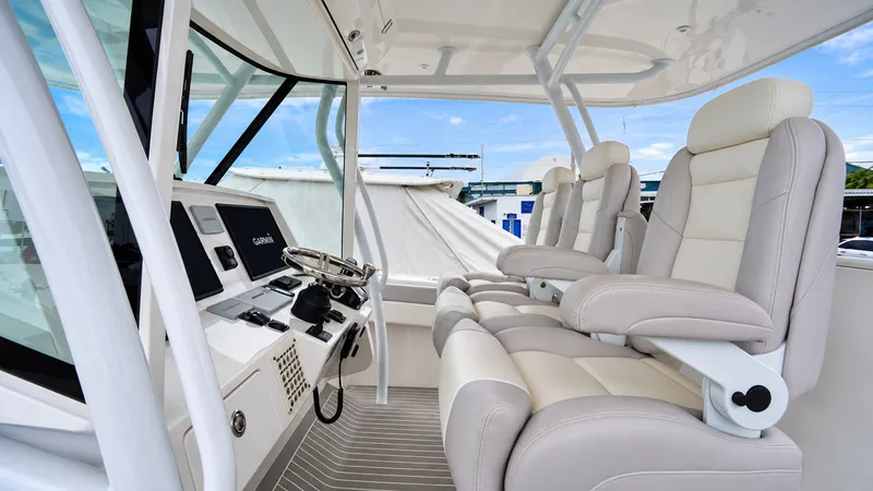 2022 Intrepid 475 Panacea