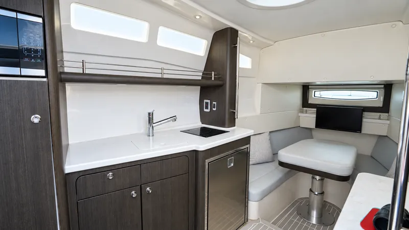 2022 Intrepid 475 Panacea