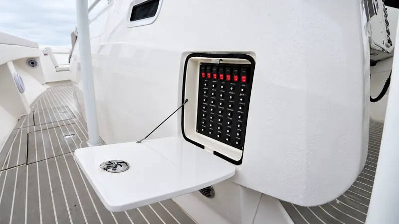 2022 Intrepid 475 Panacea