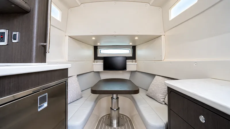 2022 Intrepid 475 Panacea