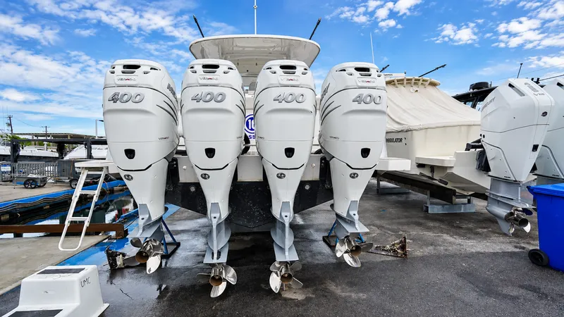 2022 Intrepid 475 Panacea