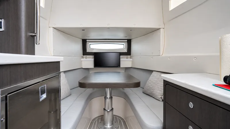2022 Intrepid 475 Panacea