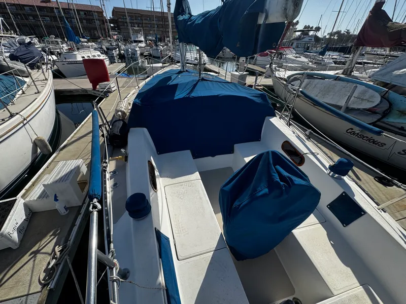 1985 Catalina sloop