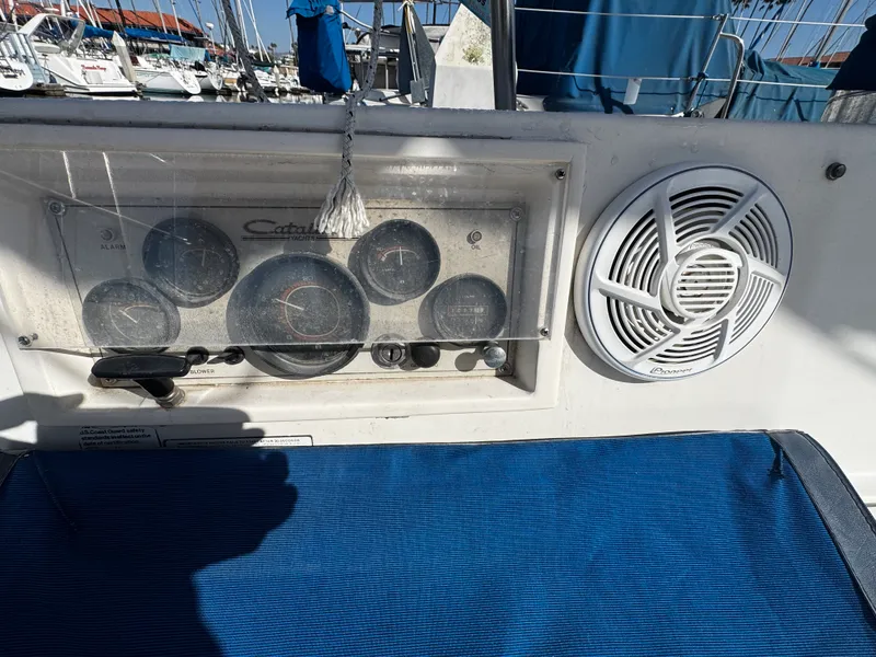 1985 Catalina sloop