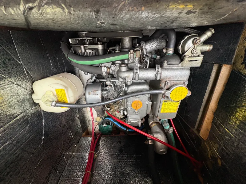 1986 Hunter 31 Sloop