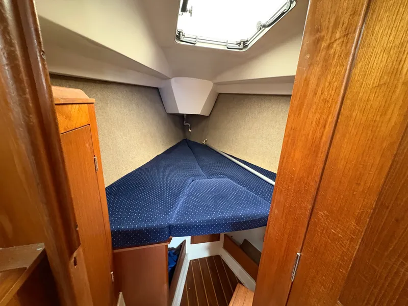 1986 Hunter 31 Sloop