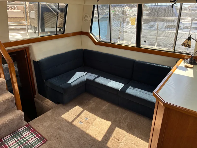 1994 Bayliner 4587