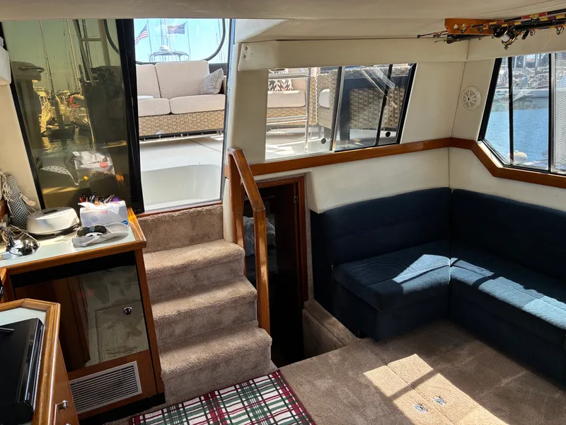 1994 Bayliner 4587