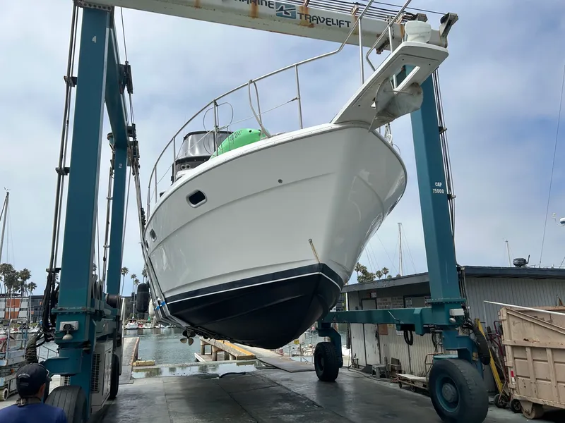 1994 Bayliner 4587
