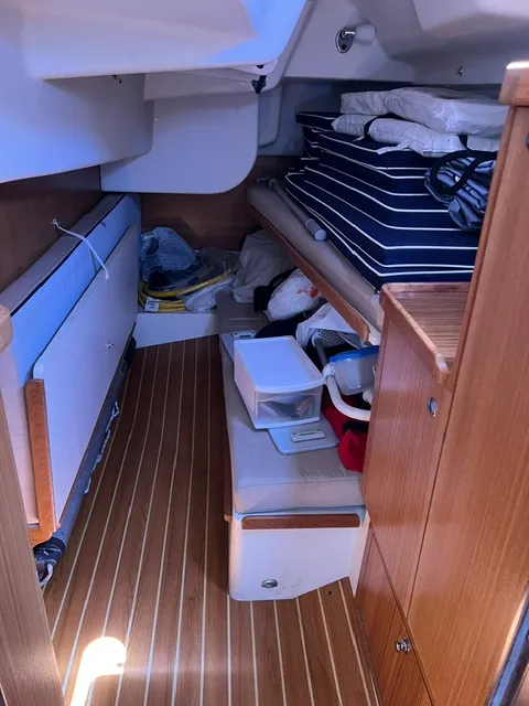 2010 Catalina 445