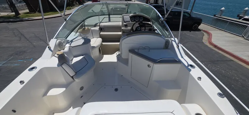 2008 Sea Ray 240 Sundancer