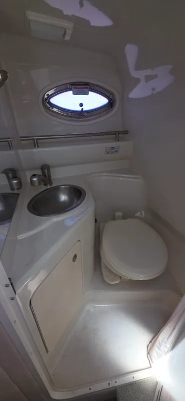 2008 Sea Ray 240 Sundancer