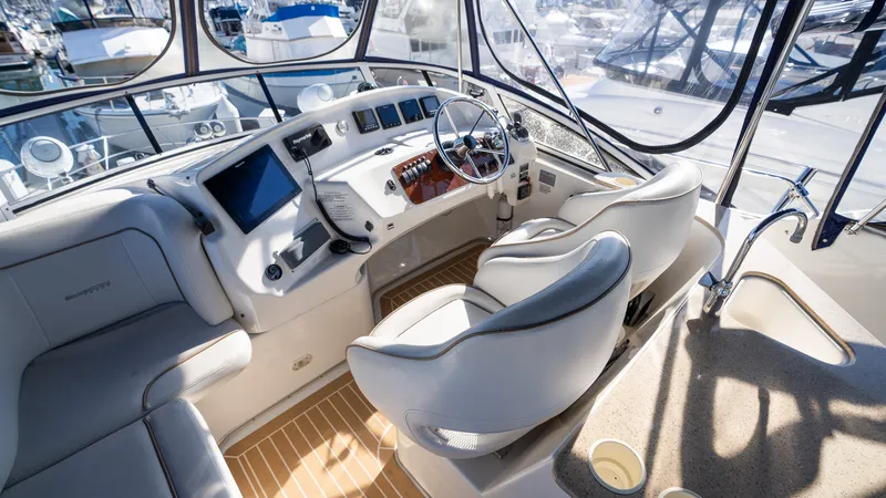 2017 Silverton Flybridge