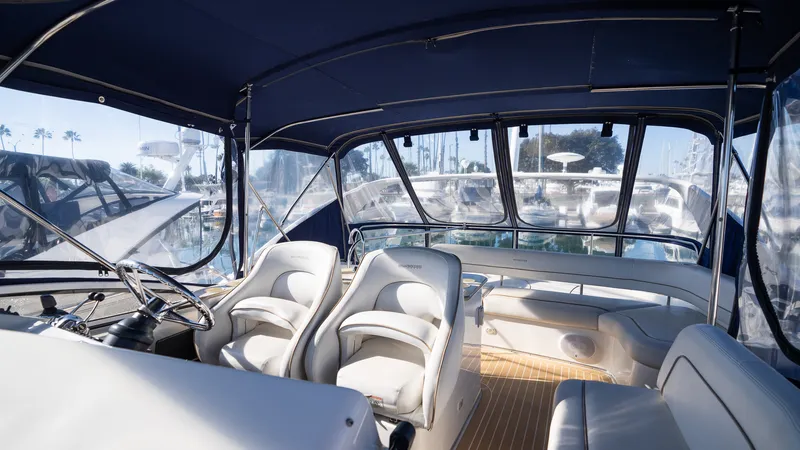 2017 Silverton Flybridge