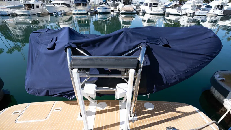 2017 Silverton Flybridge