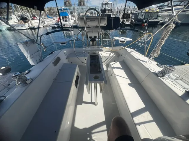 2002 Catalina 36 MKII