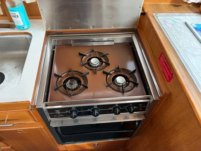 1996 Grand Banks Motoryacht