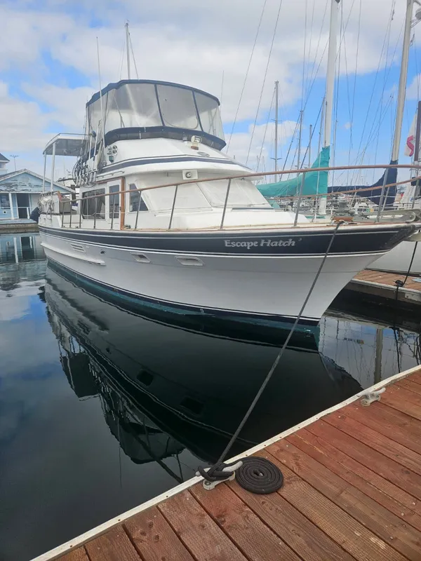 1984 Spindrift 39 ft. Aft Cabin Twin Diesel