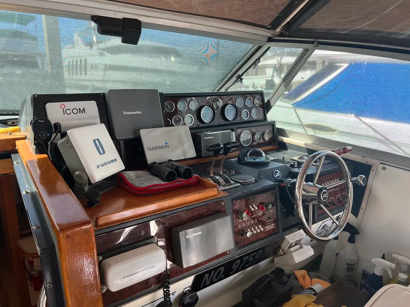 1990 Sea Ray Express