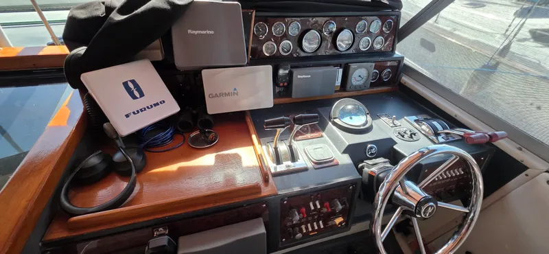1990 Sea Ray Express