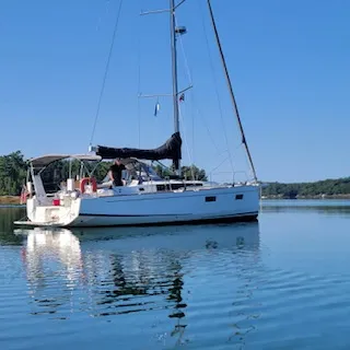 2024 Beneteau 381