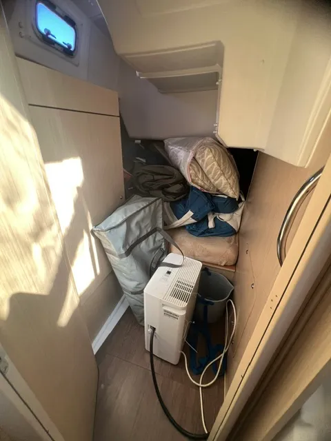 2024 Beneteau 381