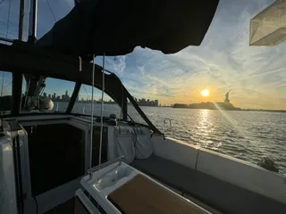 2024 Beneteau 381