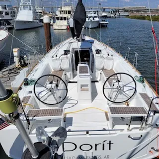 2024 Beneteau 381