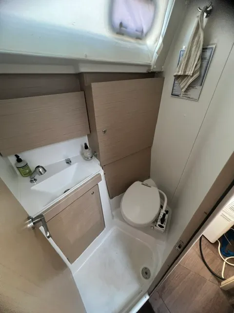 2024 Beneteau 381