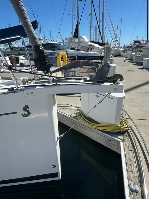 2024 Beneteau 381