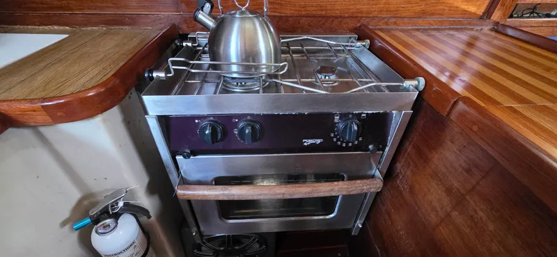 1980 Newport Cutter