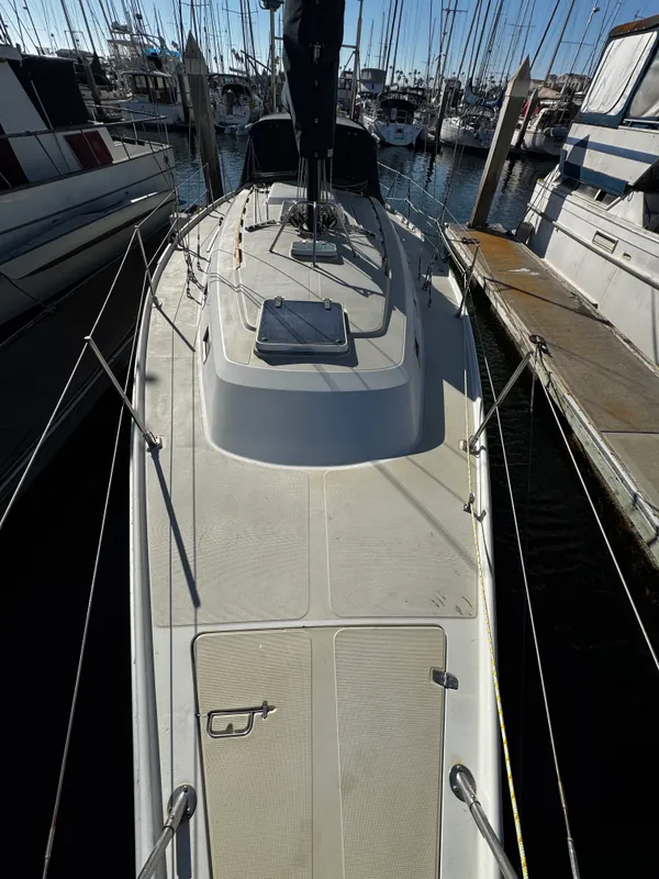 1987 Ericson 38-200