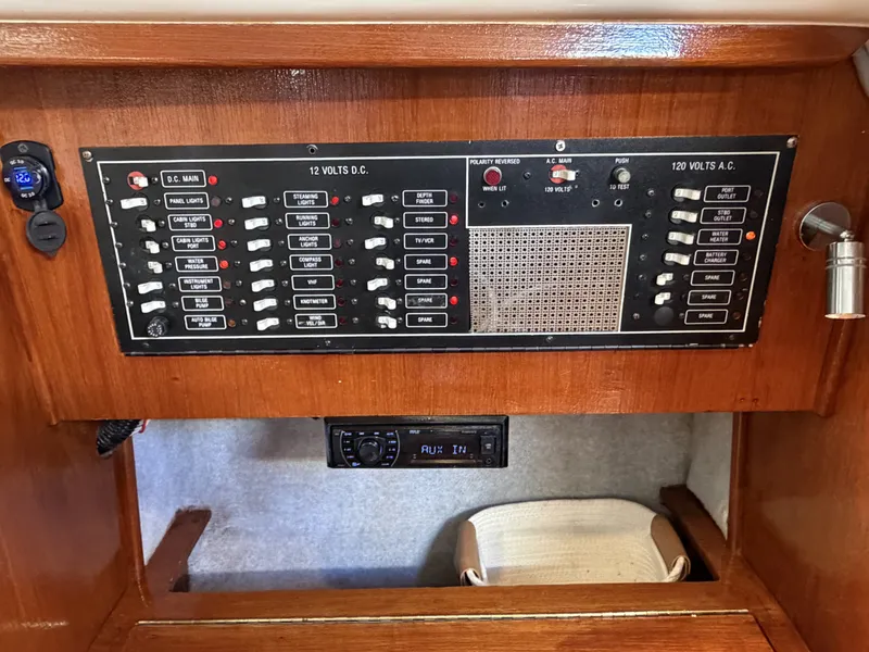 1988 Hunter Legend