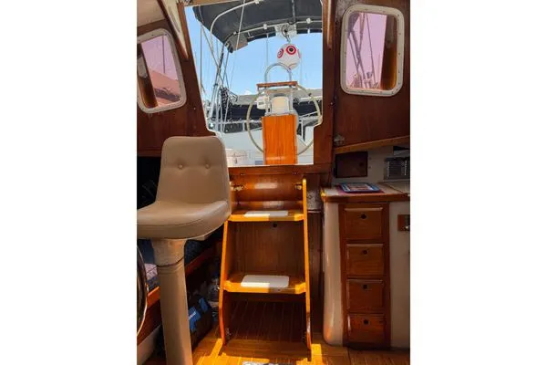 1989 Gulf Pilothouse