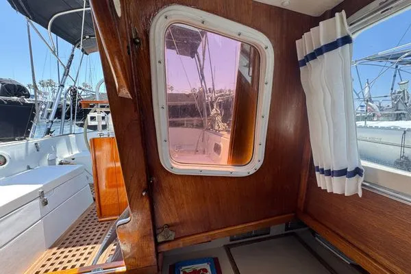 1989 Gulf Pilothouse