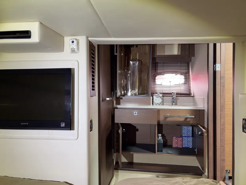 2012 Sea Ray 470 Sundancer