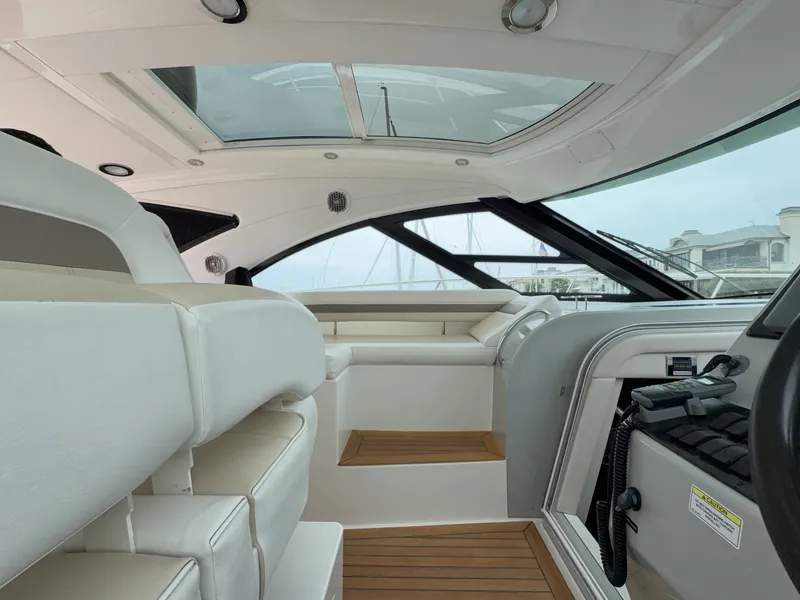 2012 Sea Ray 470 Sundancer