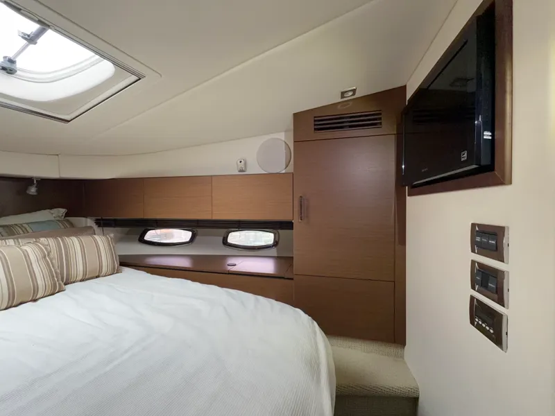2012 Sea Ray 470 Sundancer