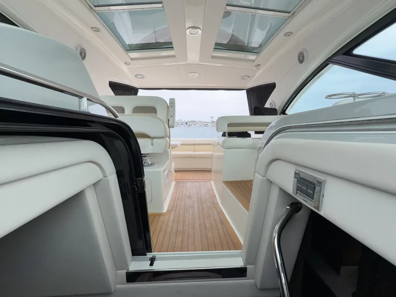 2012 Sea Ray 470 Sundancer