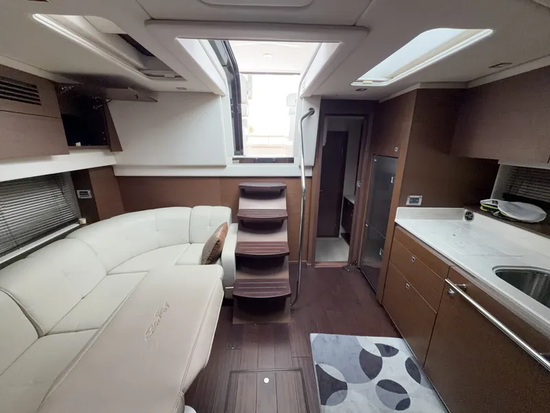 2012 Sea Ray 470 Sundancer