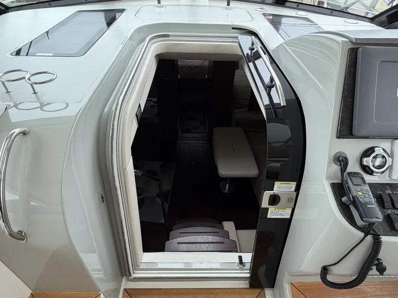 2012 Sea Ray 470 Sundancer