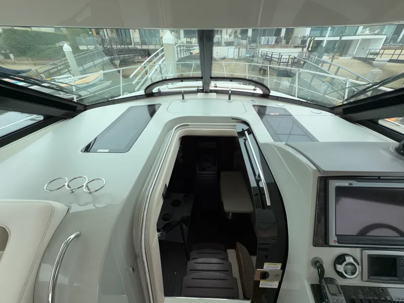 2012 Sea Ray 470 Sundancer