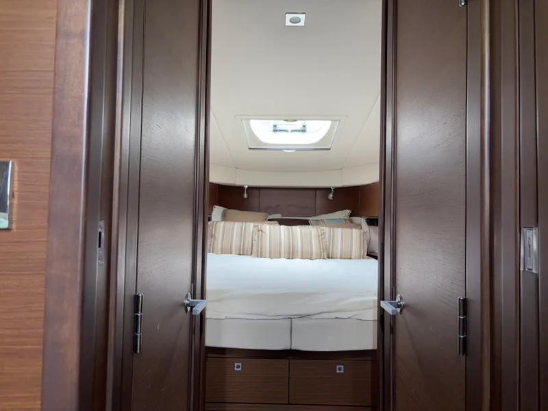 2012 Sea Ray 470 Sundancer
