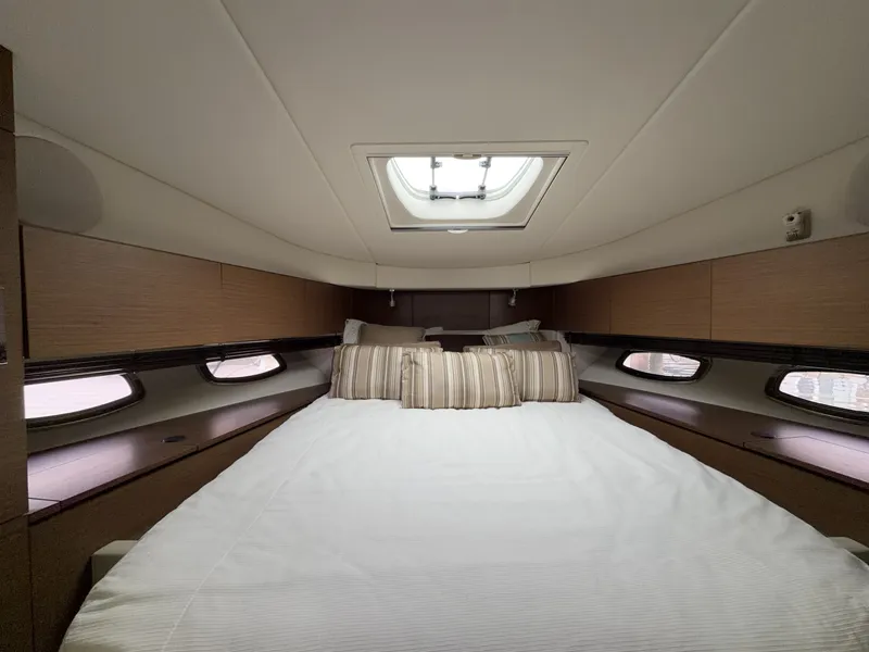2012 Sea Ray 470 Sundancer