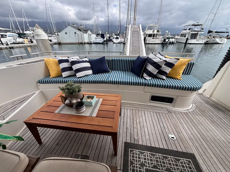 2004 Fairline Phantom