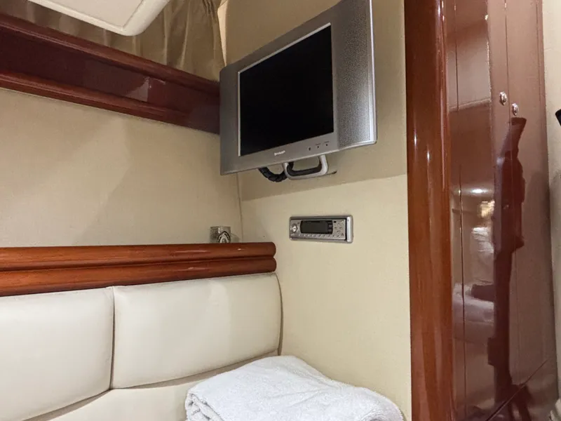 2004 Fairline Phantom