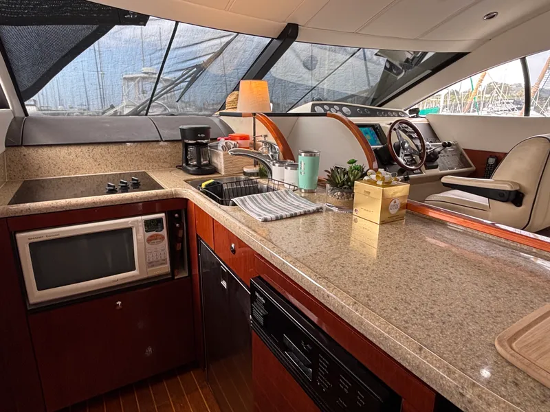 2004 Fairline Phantom