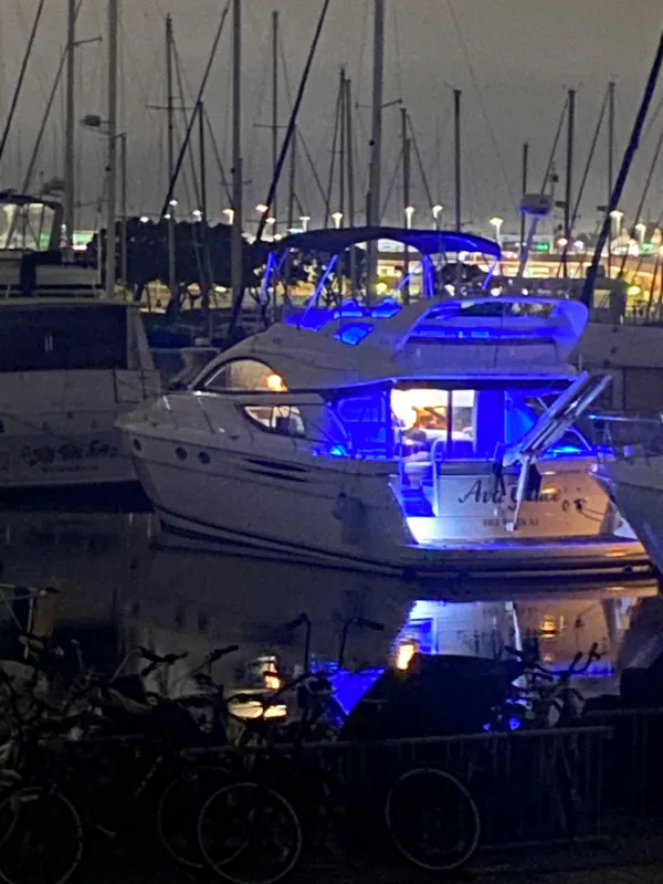 2004 Fairline Phantom