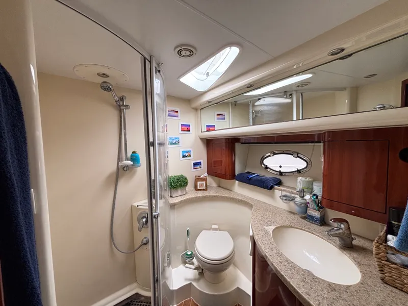 2004 Fairline Phantom